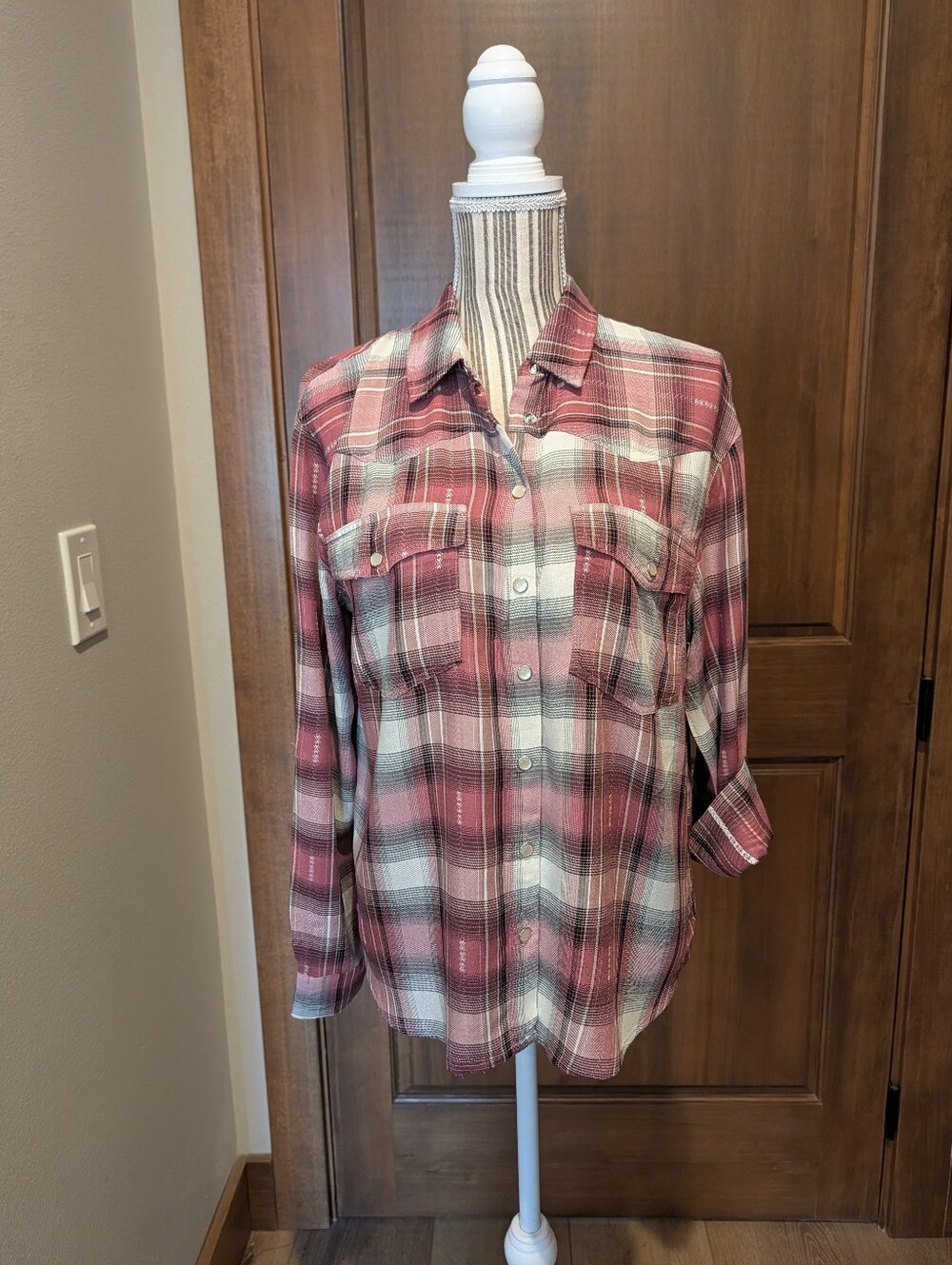 Mauve Pink Western Style Plaid Button-Up Shirt